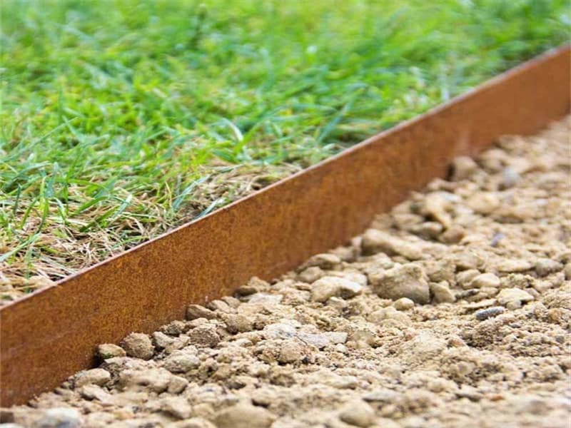 <h3>How to Install Concrete Flower Bed Edging | Family Handyman</h3>
